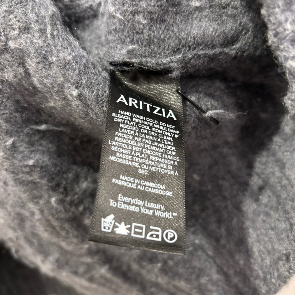 Sunday Best Aritzia Grey Fuzzy Knit Crewneck Sweater Oversized Pullover Large - Picture 3 of 8
